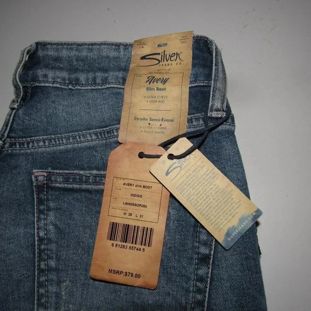 NWT SILVER Avery High-Rise Boot Jeans Size 25